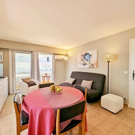 Apartment Front De Avec Terrasse Et Parking *